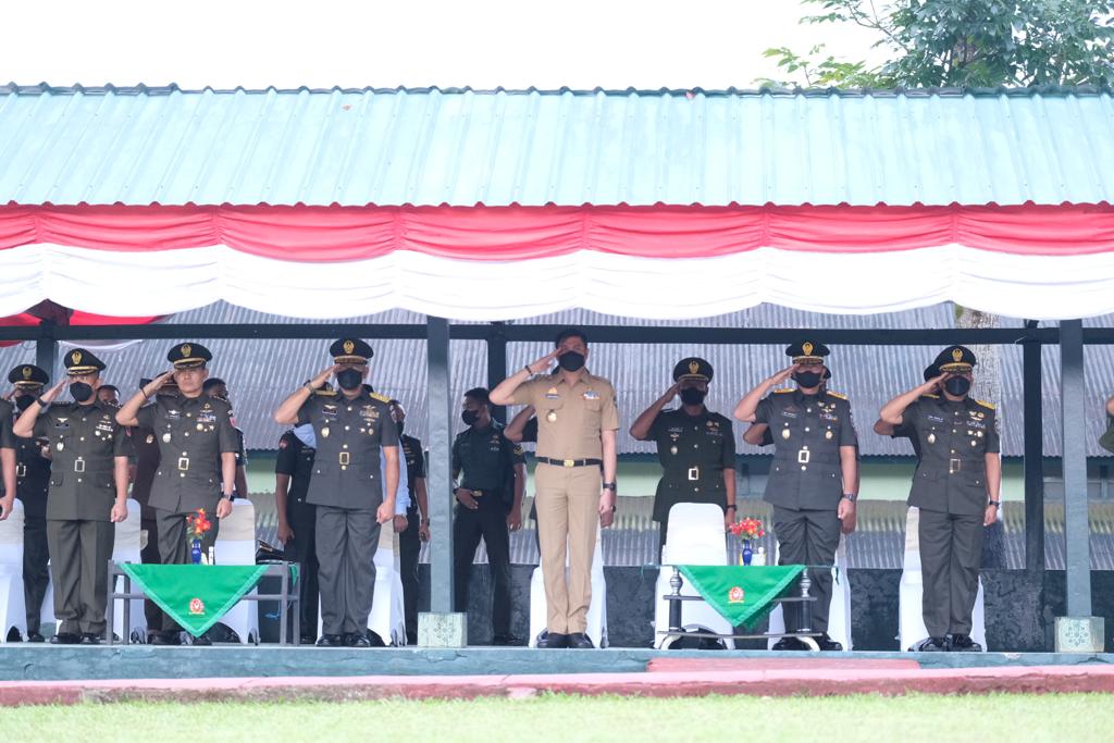 Bupati Adnan Hadiri Upacara Penutupan Pendidikan Pertama Tamtama Gelombang II TA 2021